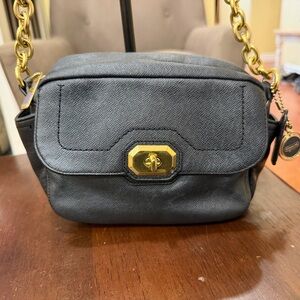 NWOT Coach Campbell Black Crossbody Cameral Bag with Gold Chain & Rare Hangtag